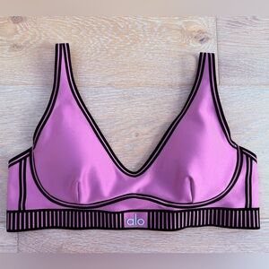 ALO Airlift Line Up Bra Soft Mulberry XS 🩷